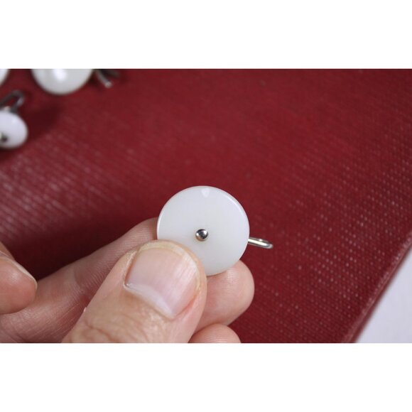 Vintage lot of 6 removable uniform buttons with metal shanks clips + cufflink / - Picture 5 of 7